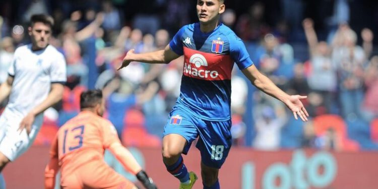 «Se quedará con nosotros»: Tigre acaba con la posibilidad de Blas Armoa en Colo Colo