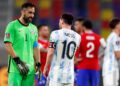 Campeón del mundo con Argentina a Claudio Bravo: «Eres ejemplo para todos»