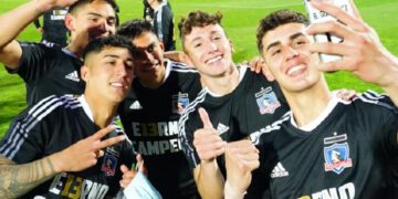 Histórico de Colo Colo 73′ pide oportunidad para la cantera ante la falta de refuerzos