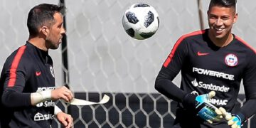 El rol de Brayan Cortés en la operación por el retorno de Claudio Bravo a Colo Colo