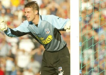 Johnny Walker, exportero de Colo Colo