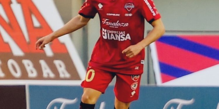 ¿Nuevo refuerzo? Colo Colo tendría asegurada su cuarta incorporación