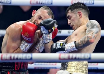 Polémica decisión: Andrés Campos cayó de forma unánime ante Sunny Edwards