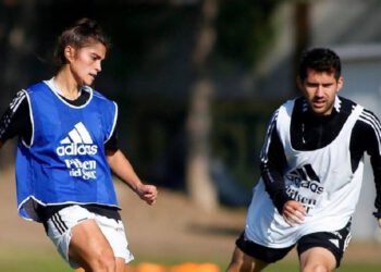¡Al estadio, Al estadio! Colo Colo masculino y femenino jugarán el mismo día en el Monumental