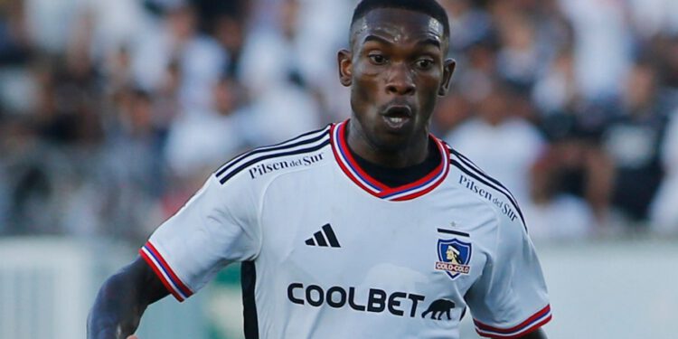 Claudio Palma se suma a los críticos de Fabián Castillo: «No encara nunca»