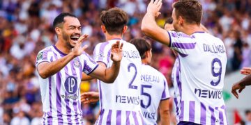 «Puritito fúlbo»: Gabriel Suazo le arruinó la fiesta a Dybala y Mourinho con genial asistencia